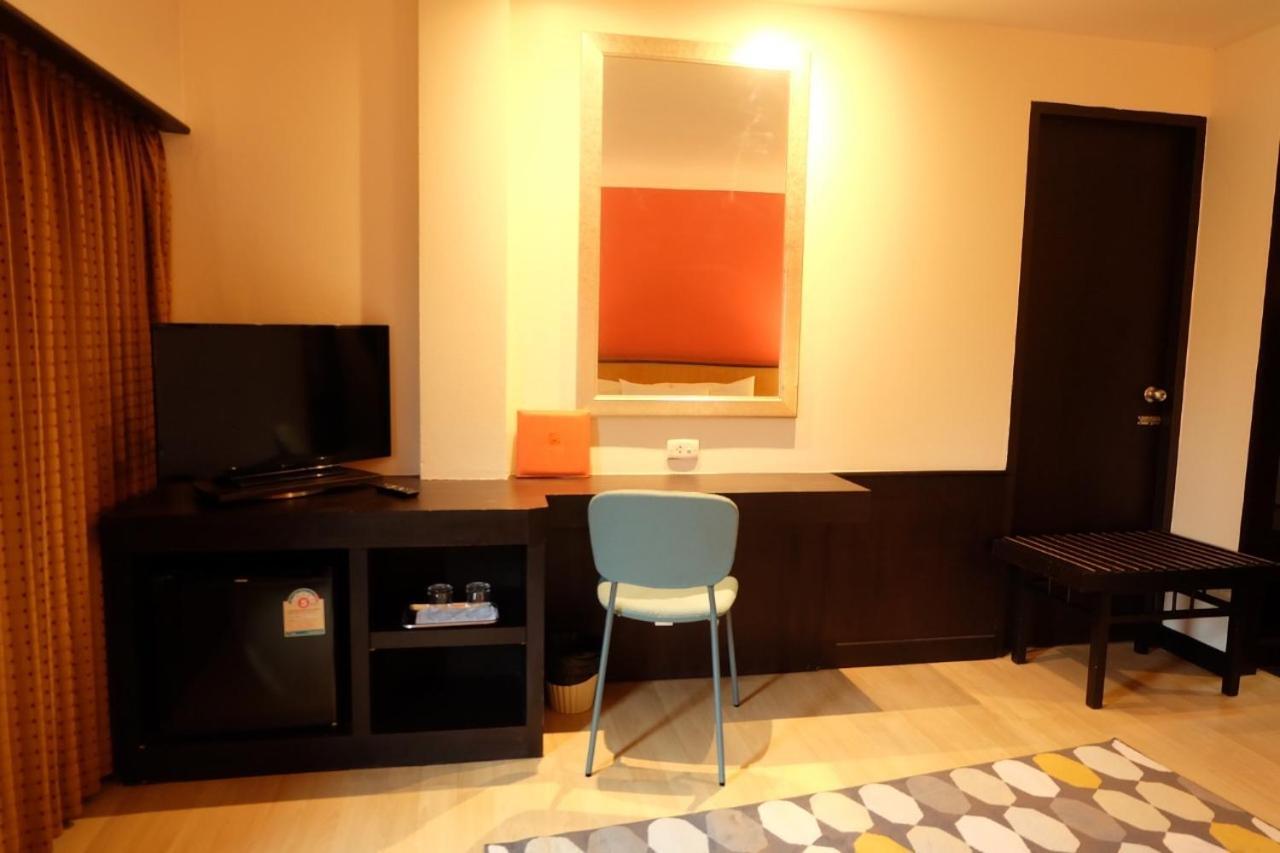 The Rose Bangkok Otel Dış mekan fotoğraf