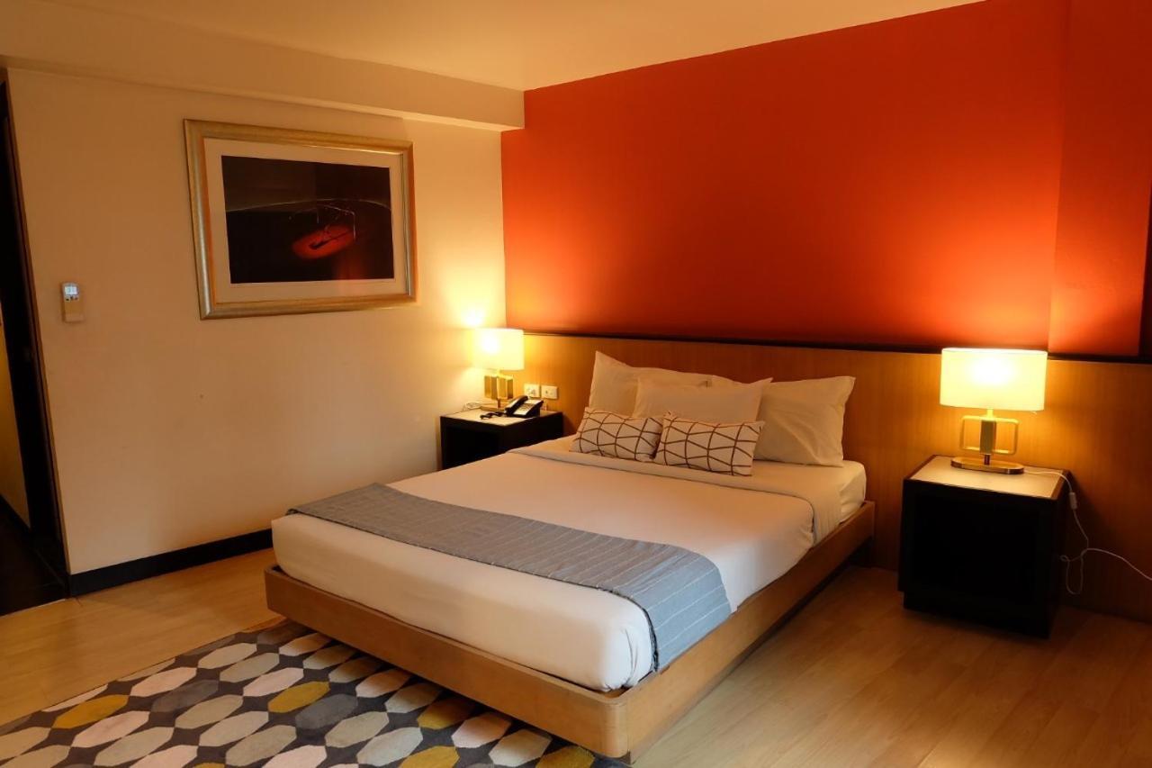 The Rose Bangkok Otel Dış mekan fotoğraf